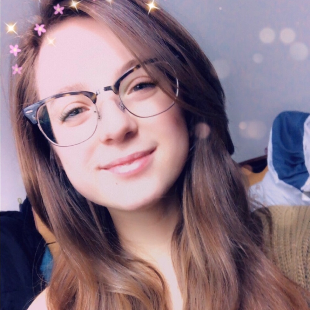 Meet your Posher, Samantha